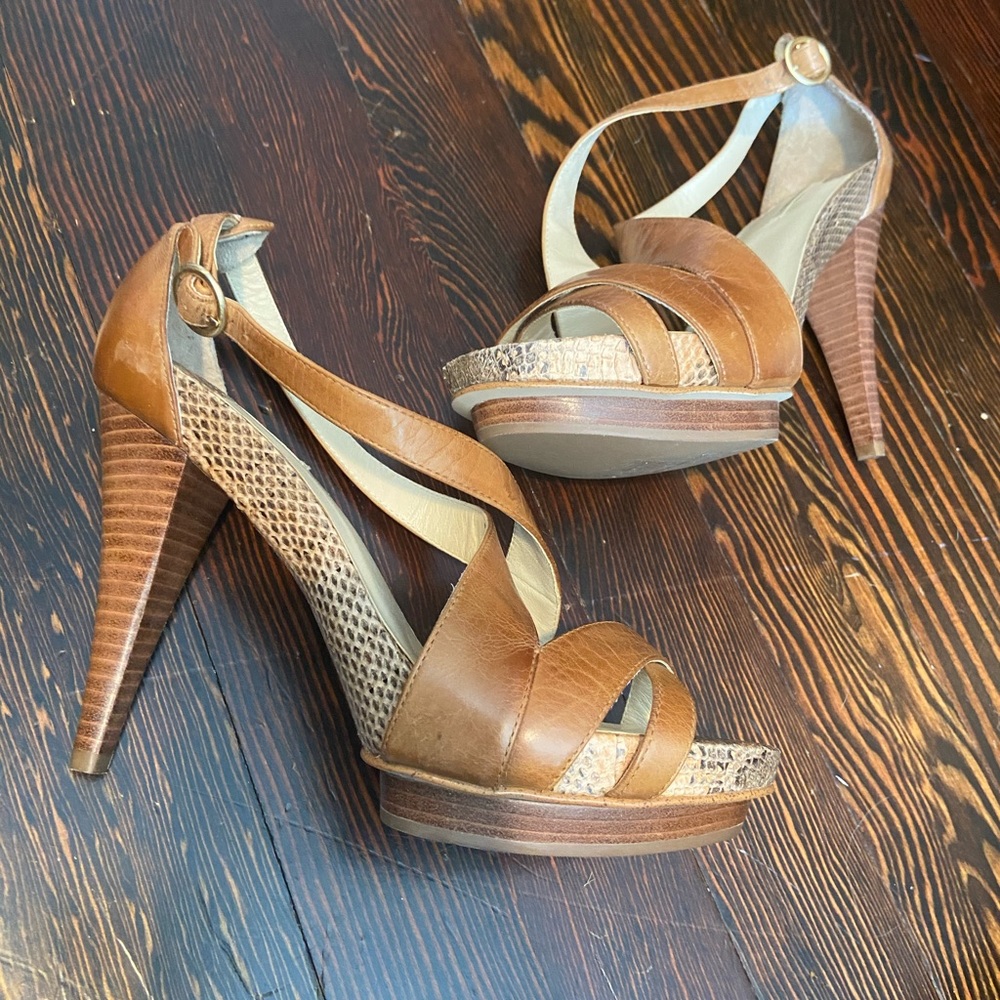 Max Studio Platform Snake Sandals